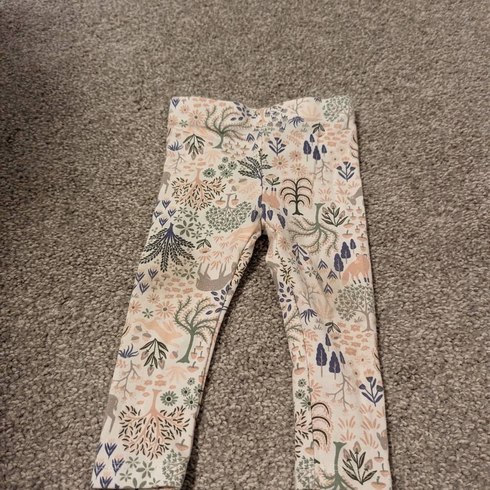 3 For $18 Green and Pink Puffy Vest Set - Picture 8 of 10